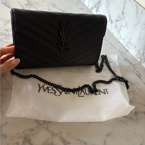 Yves Saint Laurent Black Chevron Crossbody Bag - Picture 1 of 5